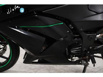 Kawasaki Ninja 250 R  picture 13