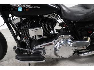 Harley-Davidson  FLHX Street Glide picture 12