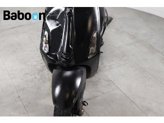 Vespa  Sprint 45KM picture 15