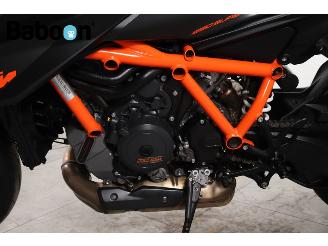 KTM 1290 Super Duke R ABS picture 13