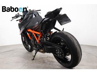 KTM 1290 Super Duke R ABS picture 9