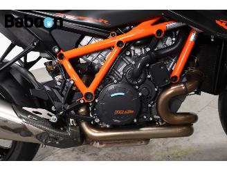 KTM 1290 Super Duke R ABS picture 19