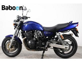 Suzuki GSX 750 F picture 3
