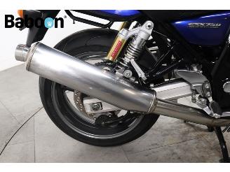 Suzuki GSX 750 F picture 21
