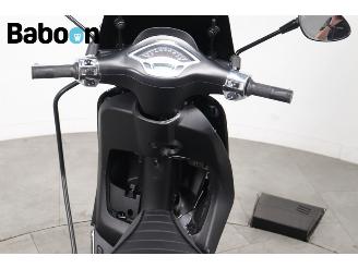 Vespa  Sprint 45KM picture 15