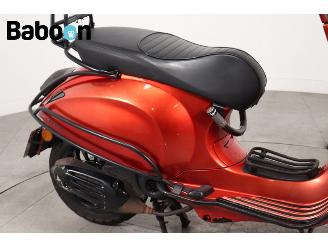 Vespa  Sprint 25KM picture 10
