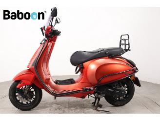 Vespa  Sprint 25KM picture 5
