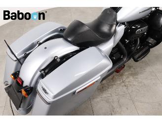 Harley-Davidson  FLHXS Street Glide Special 114 picture 15