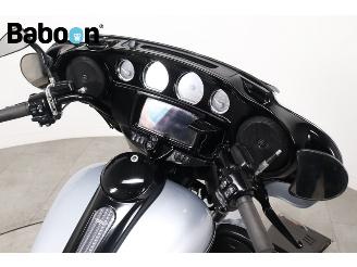 Harley-Davidson  FLHXS Street Glide Special 114 picture 17