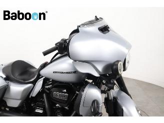 Harley-Davidson  FLHXS Street Glide Special 114 picture 10