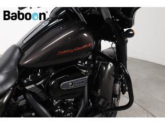 Harley-Davidson  FLHXS Street Glide Special 114 picture 12