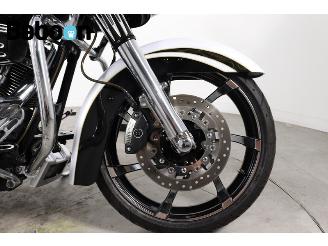 Harley-Davidson  FLTRUSE Road Glide 110 picture 10