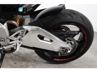 Aprilia Tuono V4 1100 R picture 13