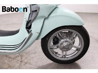 Vespa  Elettrica 45KM picture 15
