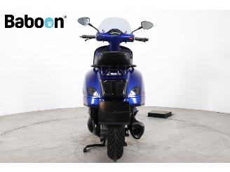 Vespa  GTS 300 i.e. picture 7
