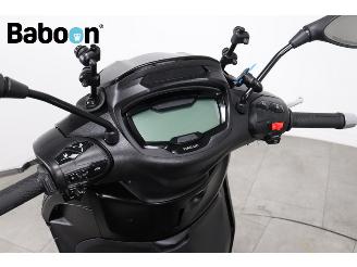 Piaggio  400 Beverly S HPE picture 9