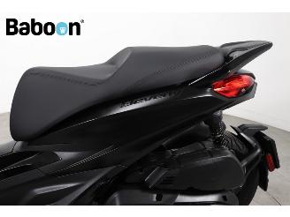 Piaggio  400 Beverly S HPE picture 11