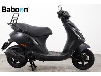 danneggiata scooter Piaggio  Zip 25KM 2016/2
