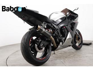 Yamaha  YZF-R1 picture 8