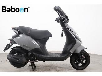  Piaggio  Zip 45KM 2020/11