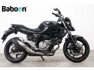 danneggiata motocicli Suzuki  Gladius ABS 2015/5