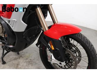 MV Agusta  Enduro Veloce picture 10
