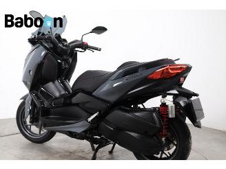 Yamaha  X-MAX 300 Tech Max ABS picture 4