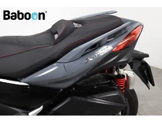 Yamaha  X-MAX 300 Tech Max ABS picture 29