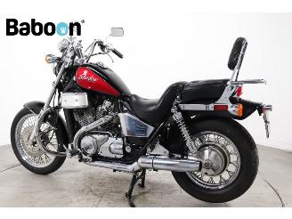 Honda  VT 800 C Shadow picture 4