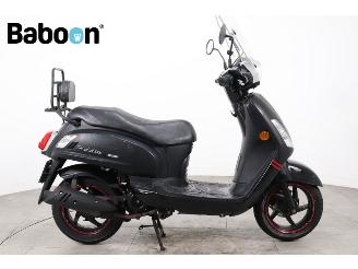 Schade scooter Sym Fiddle II 25KM 2020/9