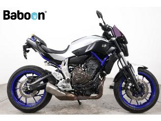 škoda motocykly Yamaha MT-07 ABS 2015/6