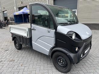 Schade brommobiel Aixam  D-Truck 400 Laadbak 2024/1