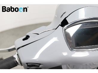 Vespa  GTS 300 Super Notte ABS picture 21