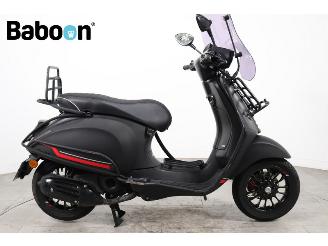 Vespa Sprint 45KM 2021/9