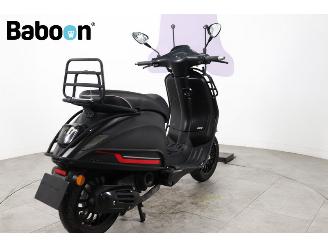 Vespa Sprint 45KM  picture 2