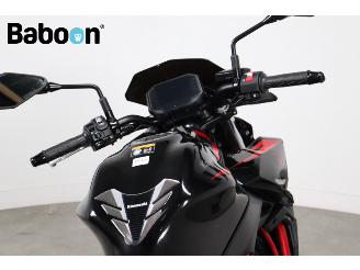 Kawasaki Z 650 ABS picture 19