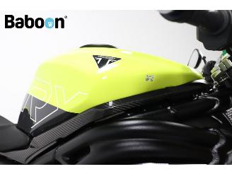 Triumph Speed Triple 1200 RX picture 18
