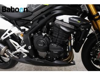 Triumph Speed Triple 1200 RX picture 20