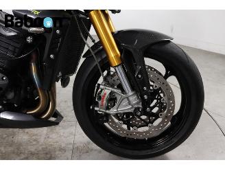 Triumph Speed Triple 1200 RX picture 21