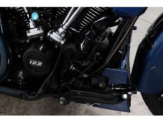 Harley-Davidson  FLTRXSE CVO Road Glide picture 22