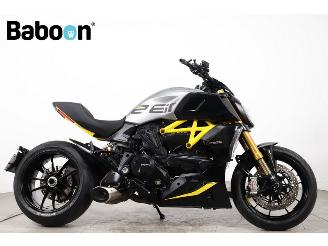 danneggiata motocicli Ducati Diavel 1260 S 2022/4