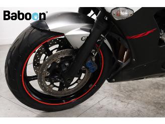 Yamaha  YZF-R6 picture 10