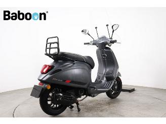 Vespa Sprint 45KM  picture 8