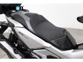 Honda  ADV 350 picture 15