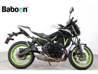 škoda motocykly Kawasaki Z 650  2021/6