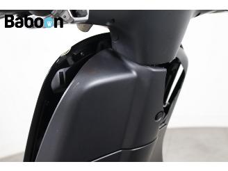Vespa Sprint 45KM  picture 11