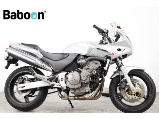 dommages motocyclettes  Honda CB 600 FS Tophalf 2003/5