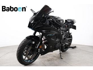 Yamaha  YZF-R7 picture 4