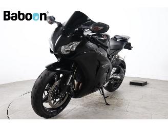 Honda CBR 1000 RR Fireblade picture 4