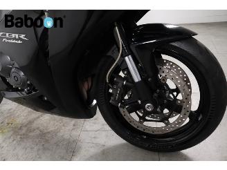 Honda CBR 1000 RR Fireblade picture 17